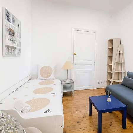 Holiday home Elegante Maison De Charme 5 Et Jardin
